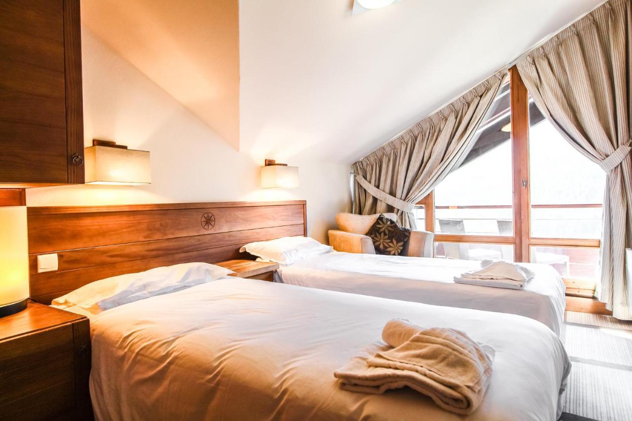 Exceptional 3 Bed Penthouse With Fireplace And Stunning Views Flaine Buitenkant foto
